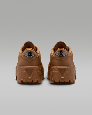 NIKE公式】エア ジョーダン 1 ブルックリン LOW ウィメンズシューズ